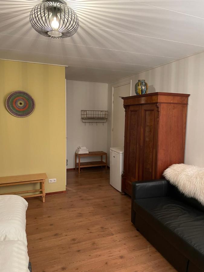 De Stjelp Pleats Bed and Breakfast Lemmer Eksteriør billede